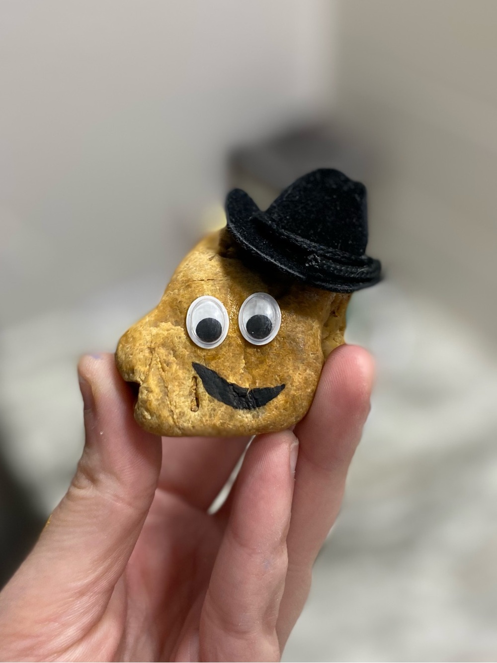 Hand-Painted/Crafted ROCKS - Picture 9 of 12